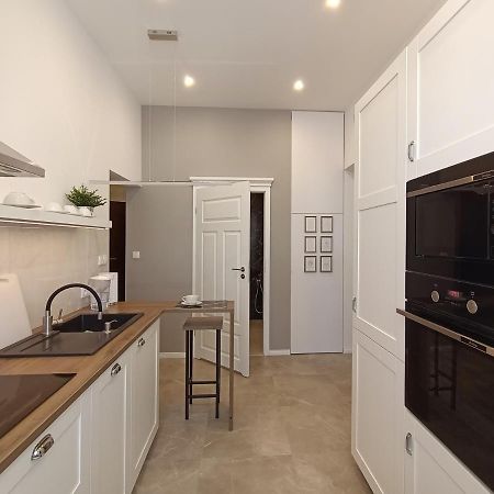 Myfive Apartments Cracovie Extérieur photo